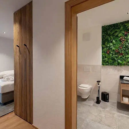 Zillerella - Altholz Design * Muhlen (Tyrol)