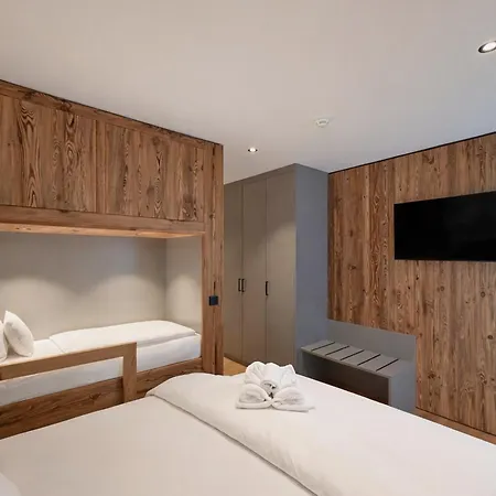 Zillerella - Alpenluxus Collection * Muhlen (Tyrol)